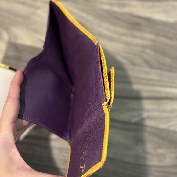 Louis Vuitton Iconic Yellow & Purple Epi Wallet! - Picture 7 of 8